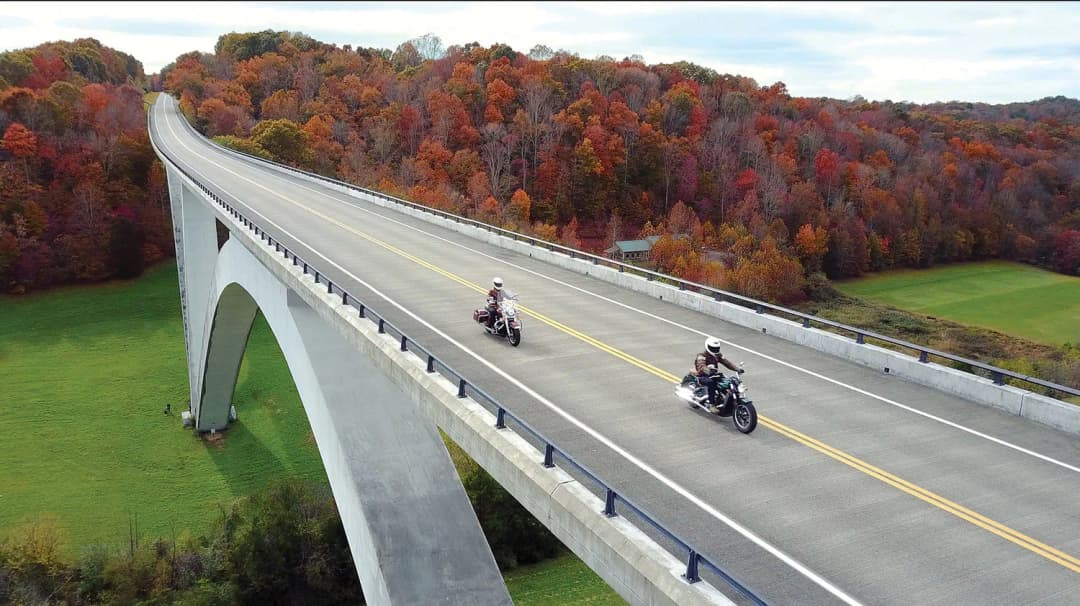 Natchez Trace Parkway (TN) cover image